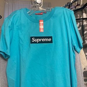 Supreme bogo nwt